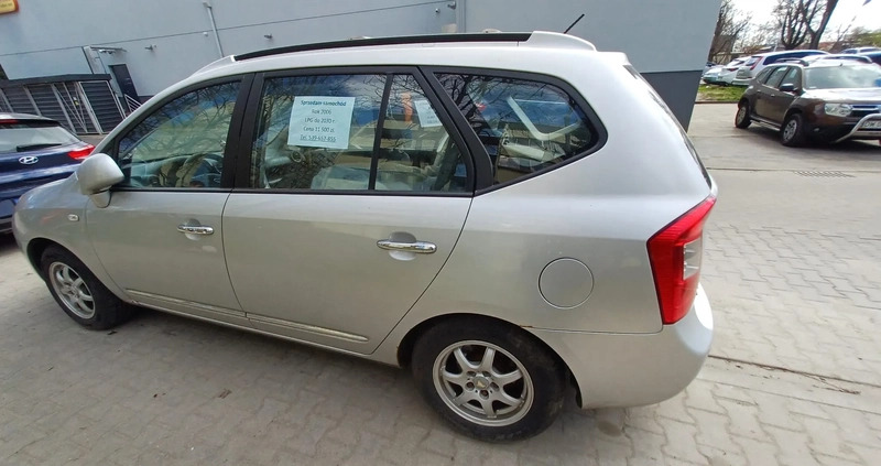 Kia Carens cena 8700 przebieg: 237000, rok produkcji 2006 z Wrocław małe 254